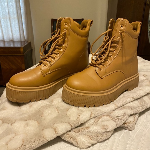 Qupid Tan Combat Boots - Picture 1 of 5